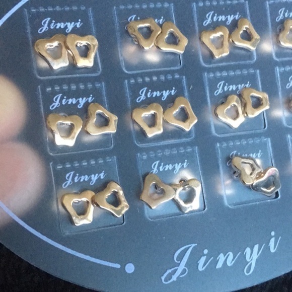 Set of 12 Tiny Apple Party Earrings - Picture 2 of 7